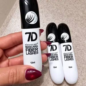 Customer photo review of Volume e Lunghezza Mascara a Fibre di Seta Resistente all'Acqua