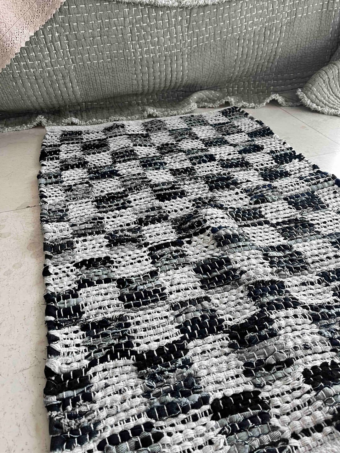 Customer photo review of Checker Denim Kilim Ekru/İndigo 120x180