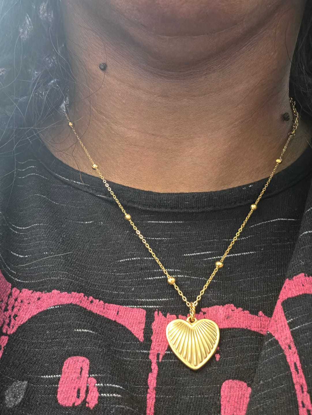 Customer photo review of Heart Pendant Necklace w/ Satellite Chain