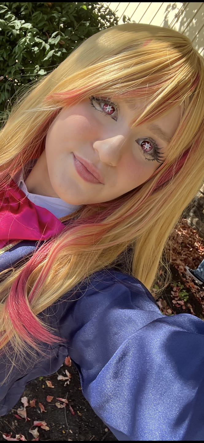 Customer photo review of Cosplay Oshi No Ko Hoshino Rubii Red Colored Contact Lenses