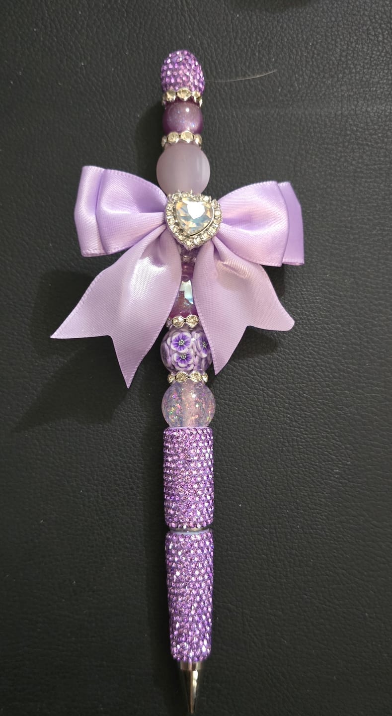 Customer photo review of Heart shape fancy beads with bow and Pens