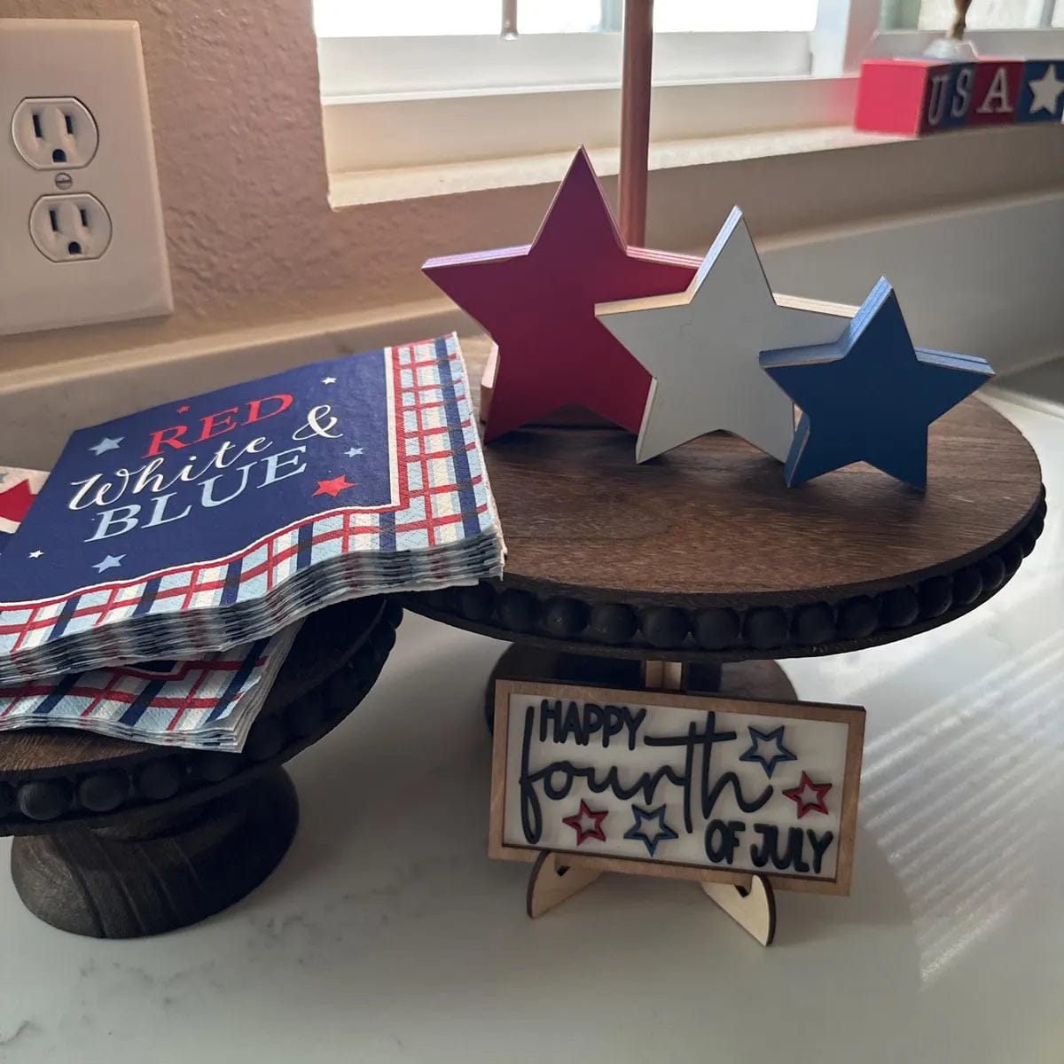 Customer photo review of Chunky Patriotic Wooden Decorative Stars
