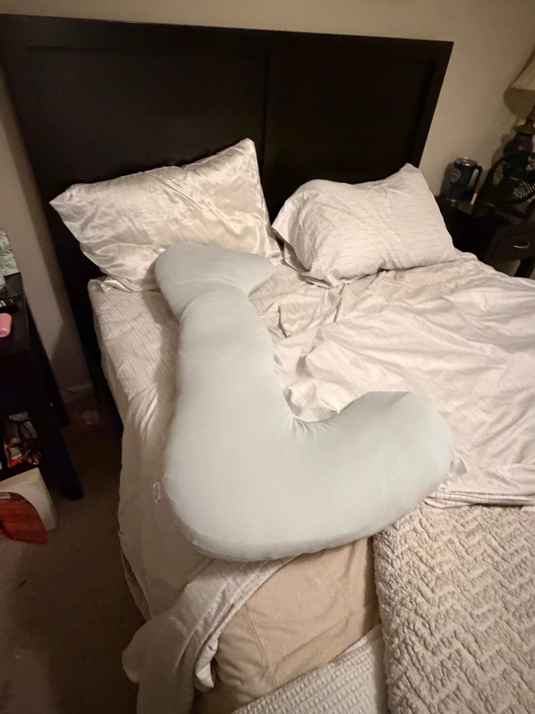 Customer photo review of BodyAlign Plus+ Cooling Pillow