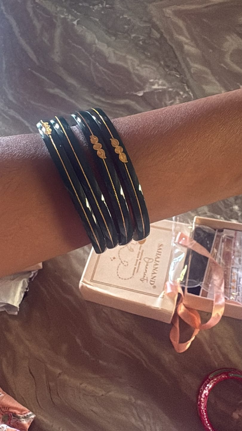 Customer photo review of Green -  "A Divya Shringar" 916 22k