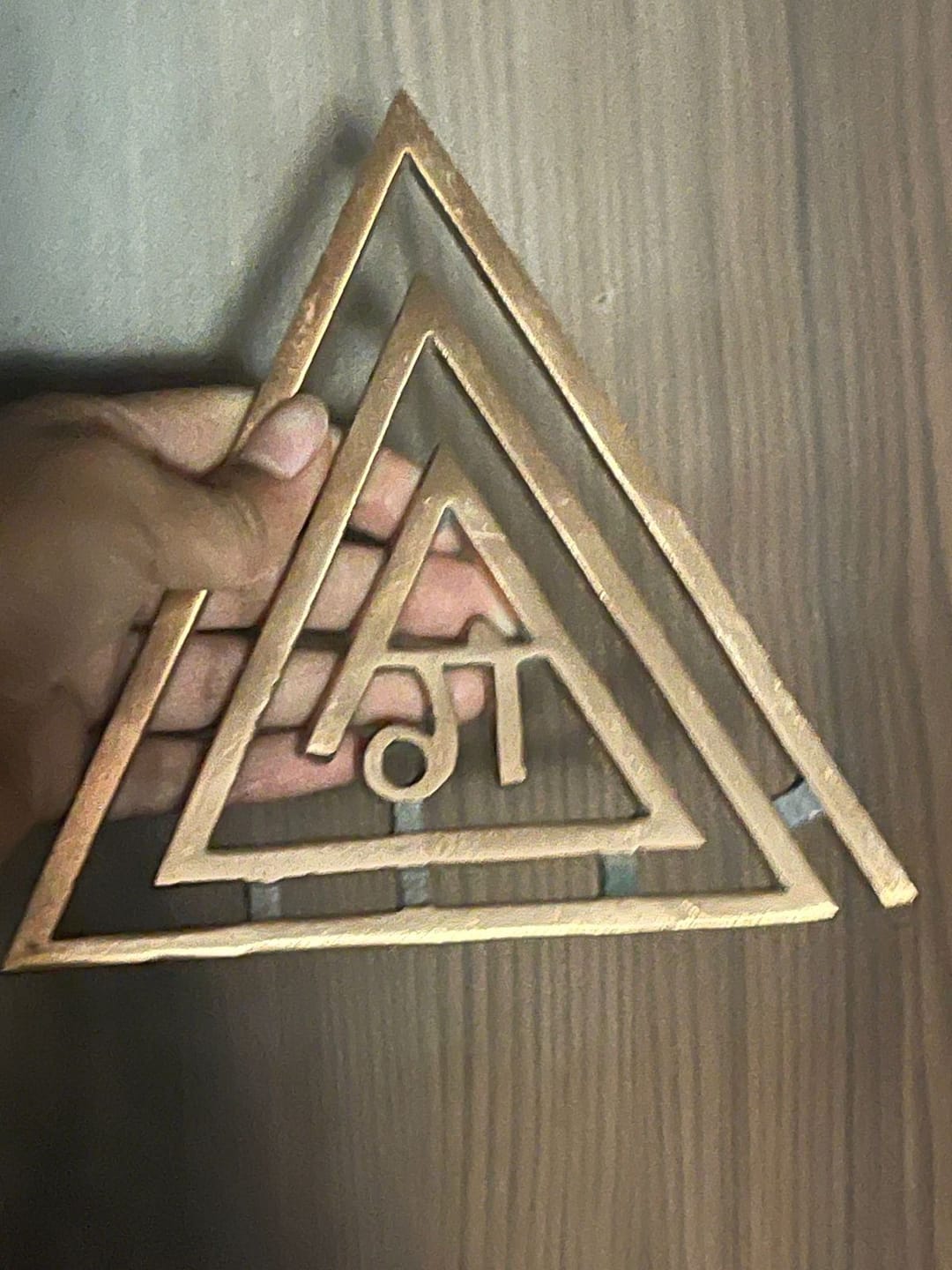 Customer photo review of Copper Triangle Ga (ग) Helix | Vastu Remedy for South-East Fire Zone Balance, Cash Flow & Kitchen Defects | 4–6 Inch