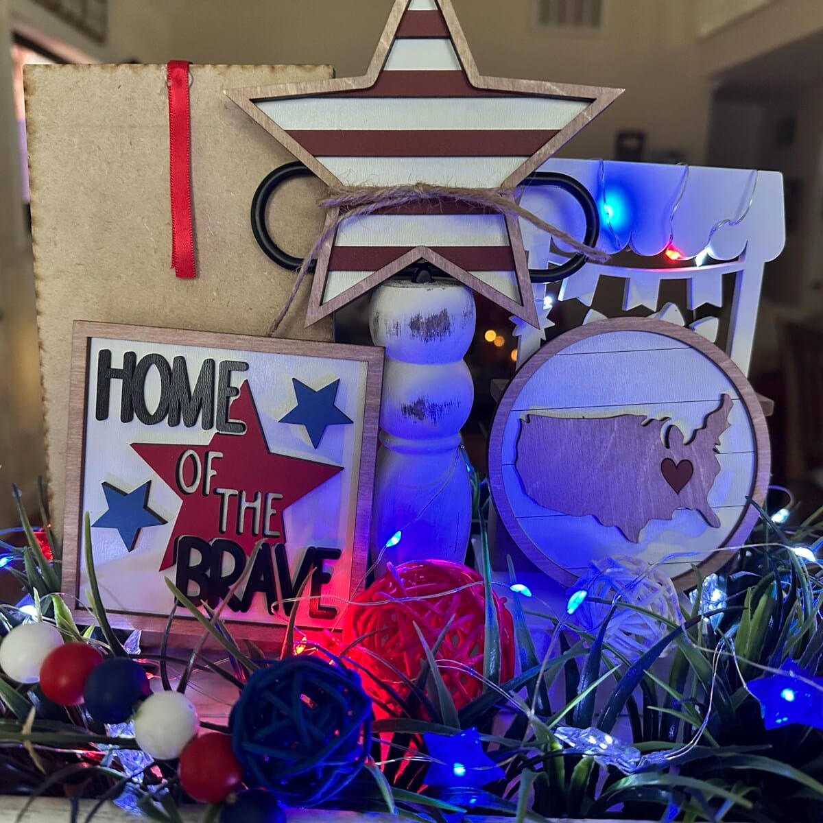 Customer photo review of Mini Framed 4th Of July Sign | Flip Flops & Fireworks