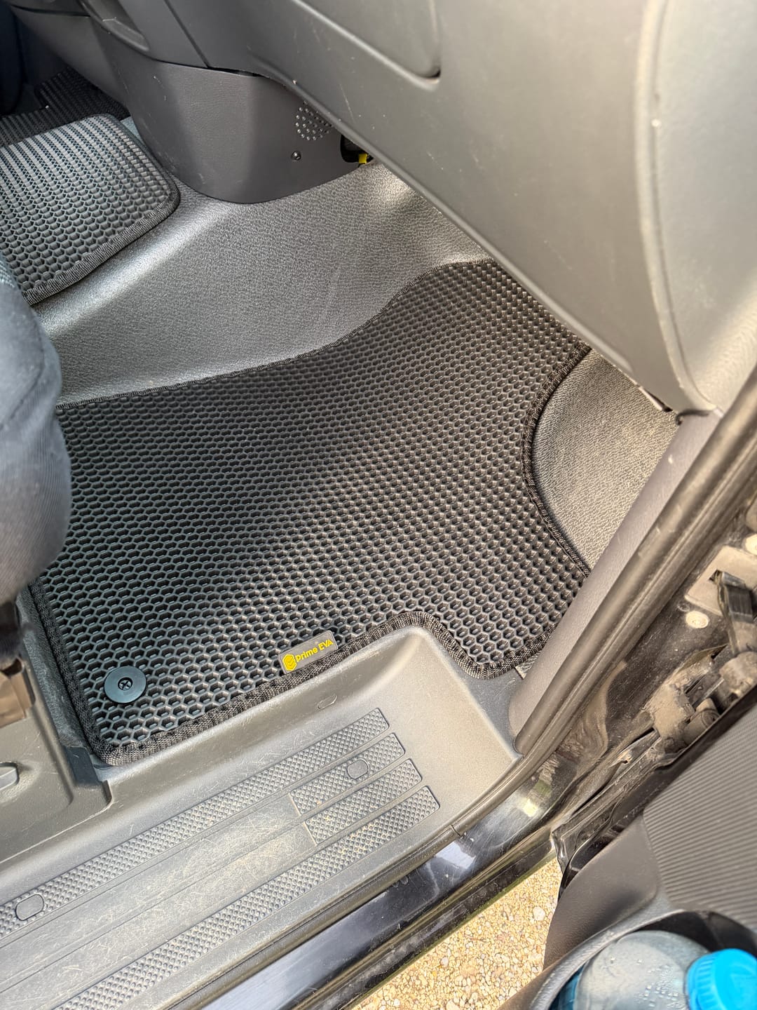 Customer photo review of Fußmatten für Van - Komplettset