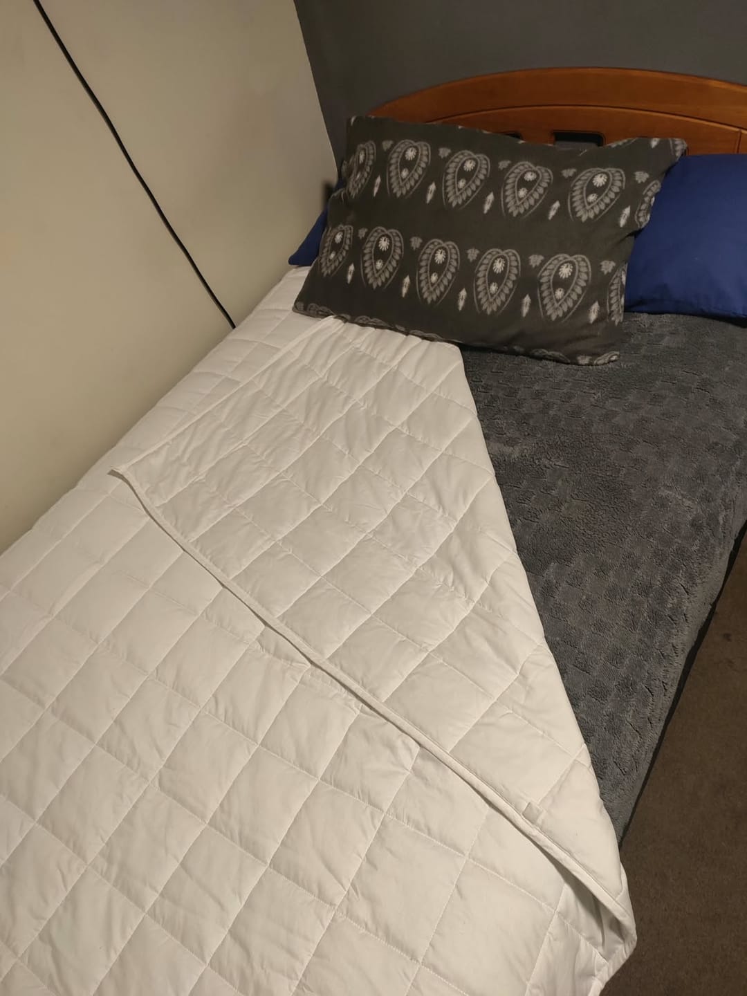 Customer photo review of Manta Pesada (Tamaño Personal Adultos) - 100 noches de prueba / Algodón 100% natural