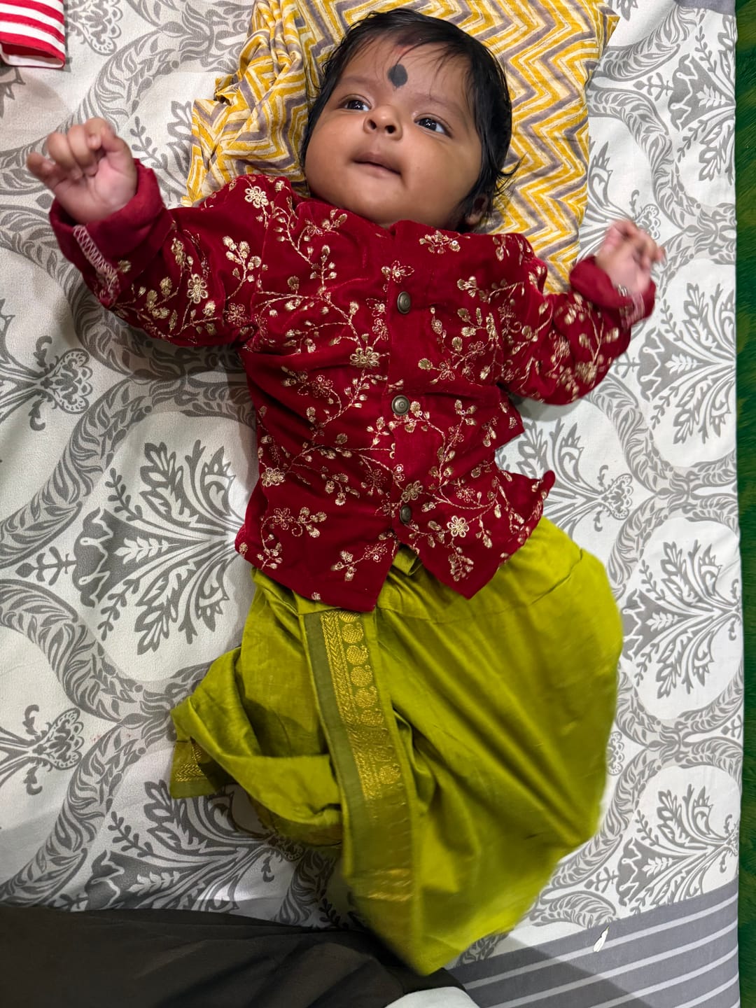 Customer photo review of Traditional green and red checked langa jacket ethnic wear for baby girl