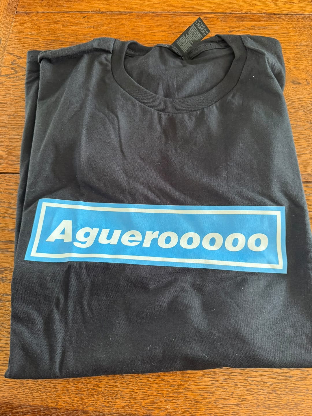 Customer photo review of Agueroooo T Shirt