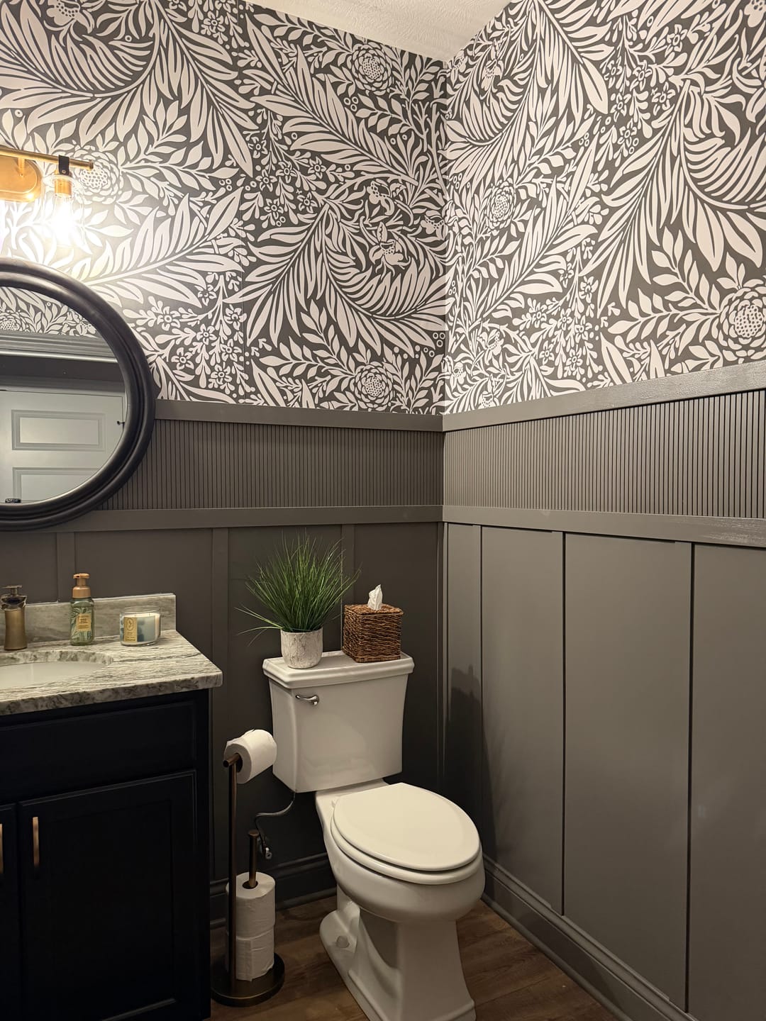 Customer photo review of Beatrix - Leaves & Branches Wallpaper