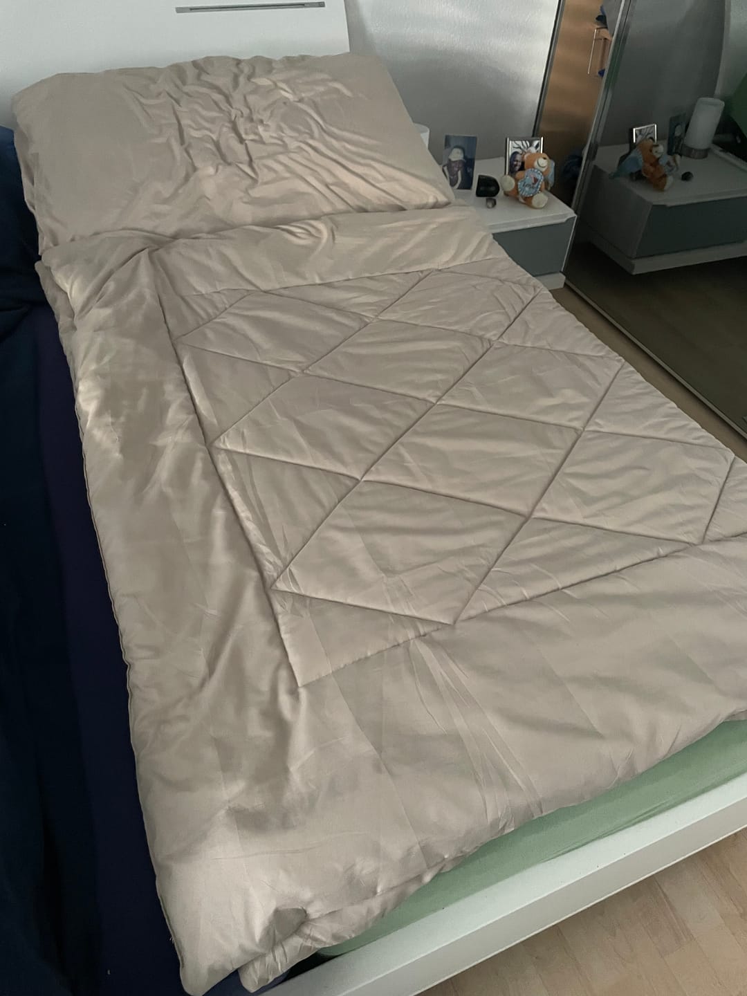 Customer photo review of NoCover® 2in1 Bettdecke - Die Bettdecke, die du nie mehr beziehen musst