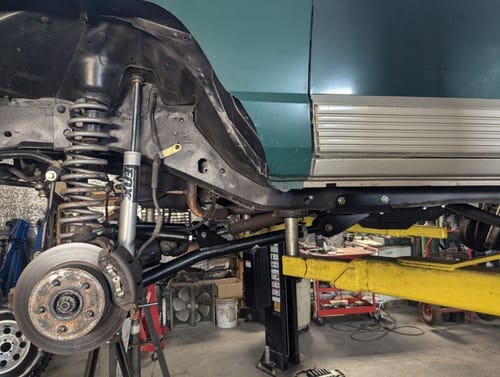 Customer photo review of Rough Country Long Arm Upgrade Kit | Jeep Cherokee XJ (84-01)/Comanche MJ (86-02)