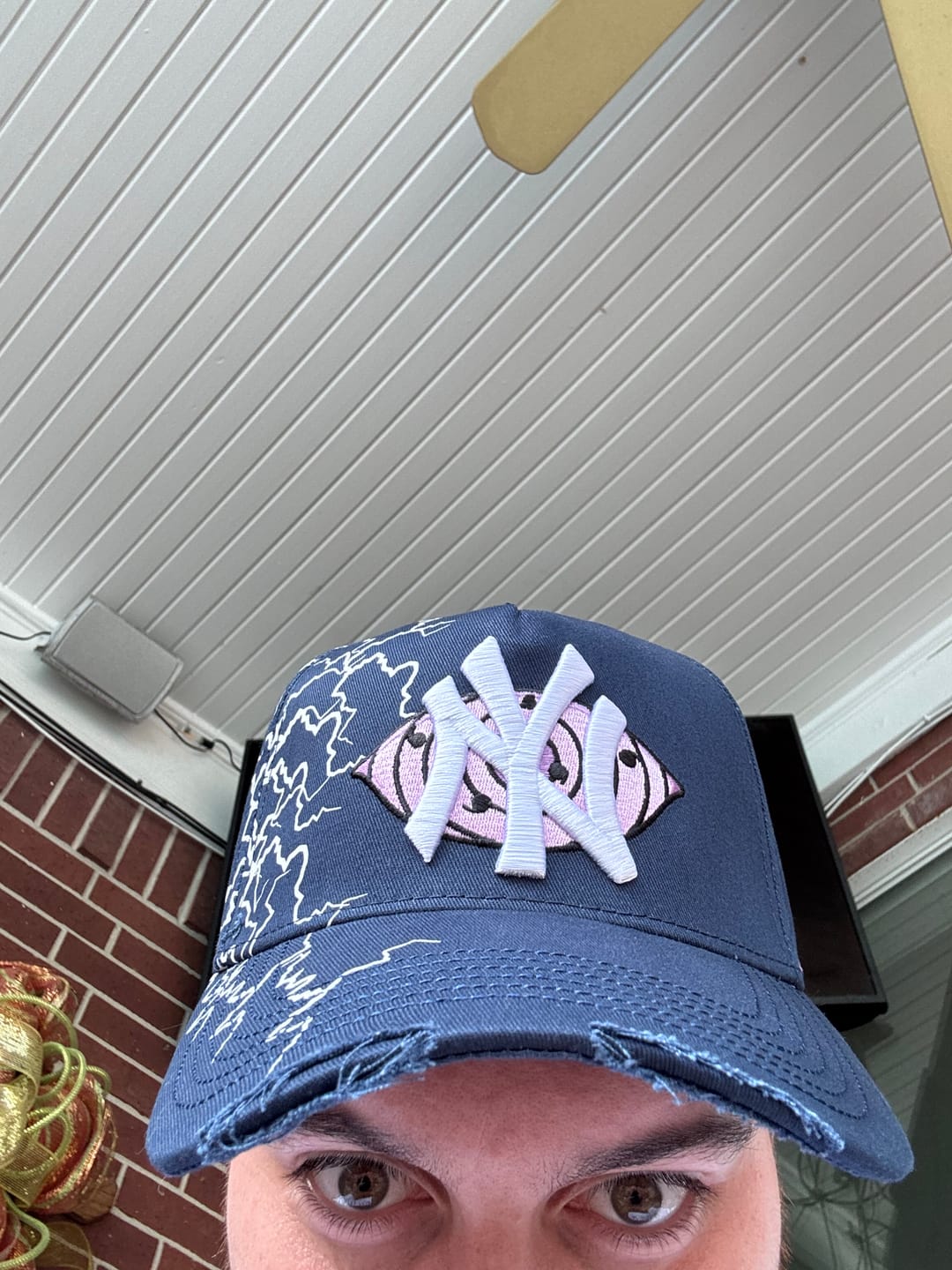 Customer photo review of RINNEGAN X NY SNAPBACK