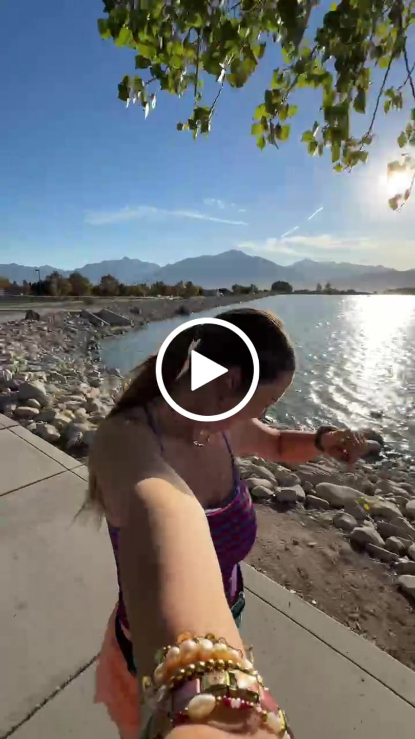 Customer video review of The Daily Tank