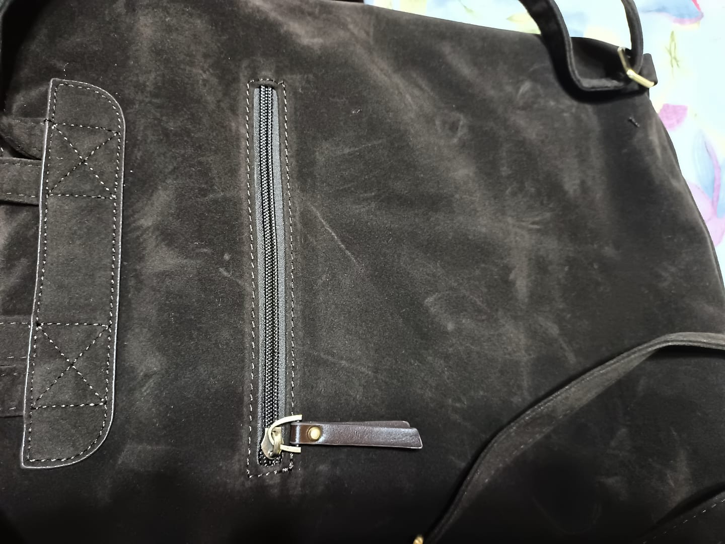 Customer photo review of Cartera Mochila Notebook Boheme