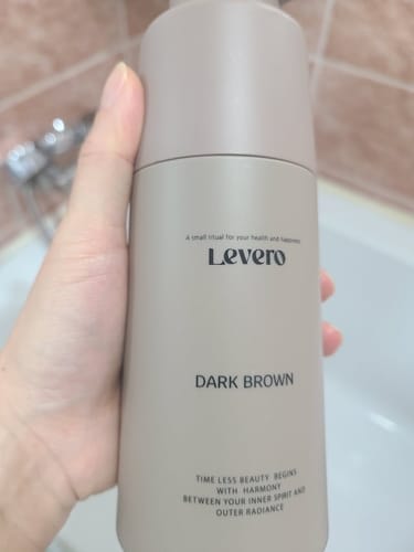 Customer photo review of Levero Coloring Shampoo — Grey Coverage in 5–10 Minutes, 300ml
