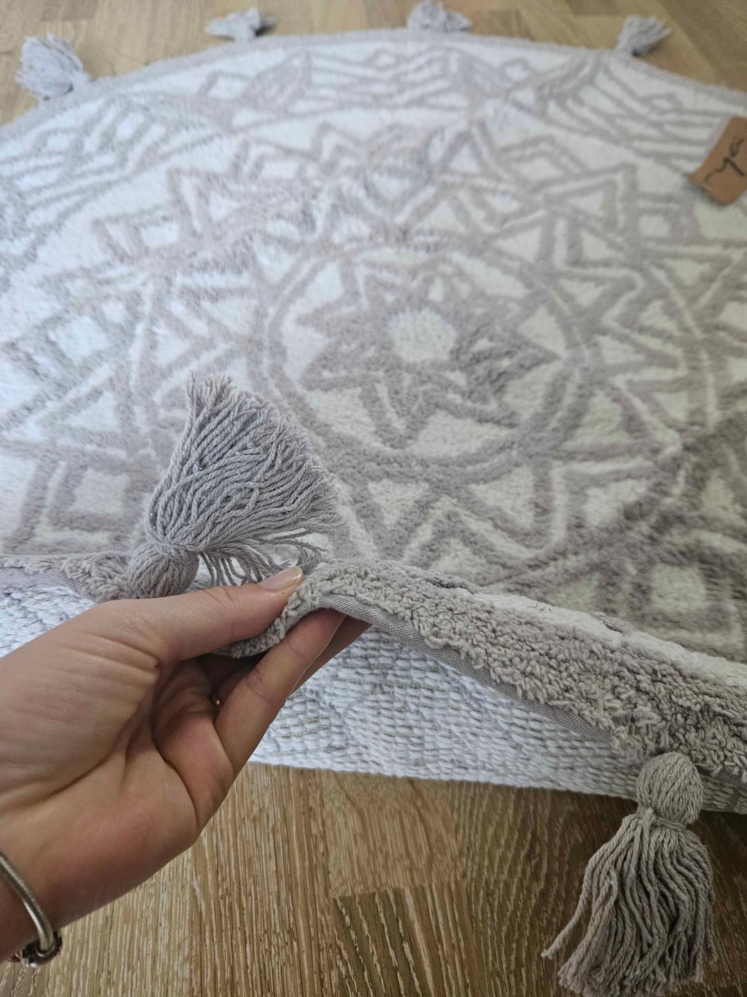 Customer photo review of Pina Yuvarlak Banyo Paspası %100 Pamuk 100x100 Gri