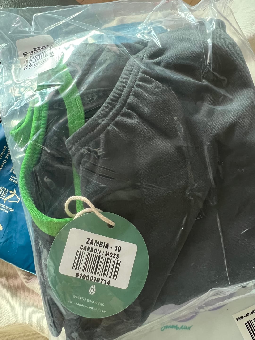 Customer photo review of ZAMBIA ONE PIECE - Carbon|Moss