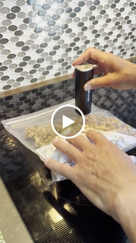 Customer video review of Vacuum Genie