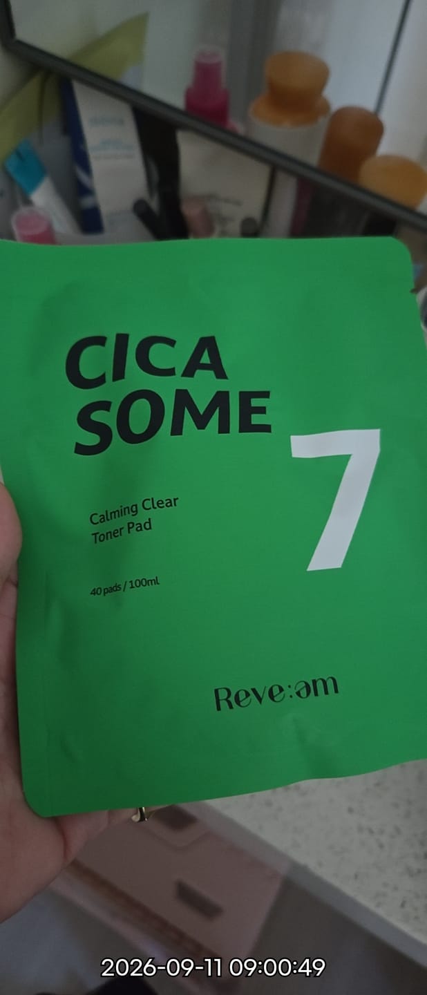 Customer photo review of Reve:am Cicasome Calming Clear Toner Pad 80 Pads