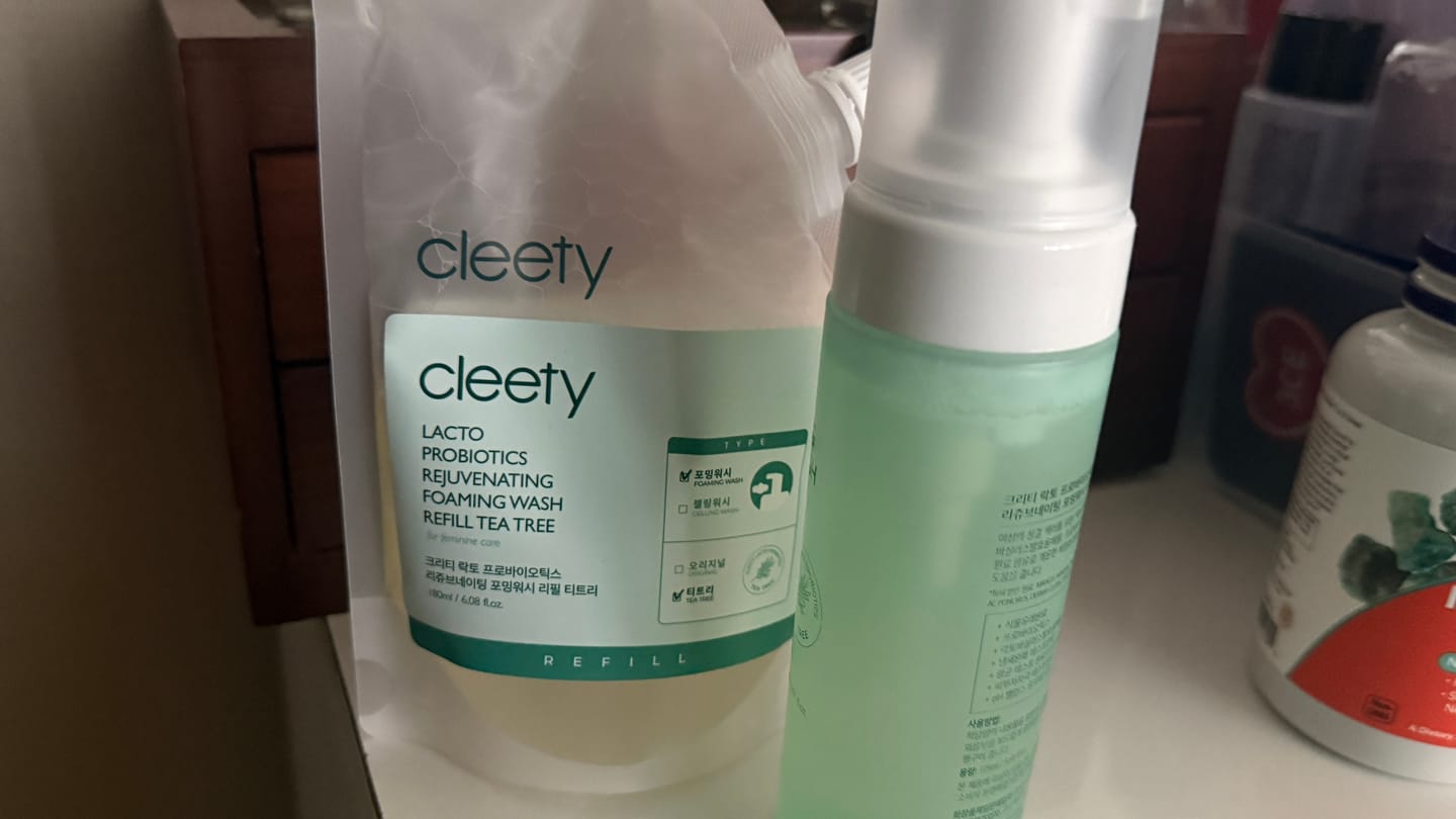 Customer photo review of cleety Lacto Probiotics Rejuvenating Foaming Wash Tea Tree 175ml