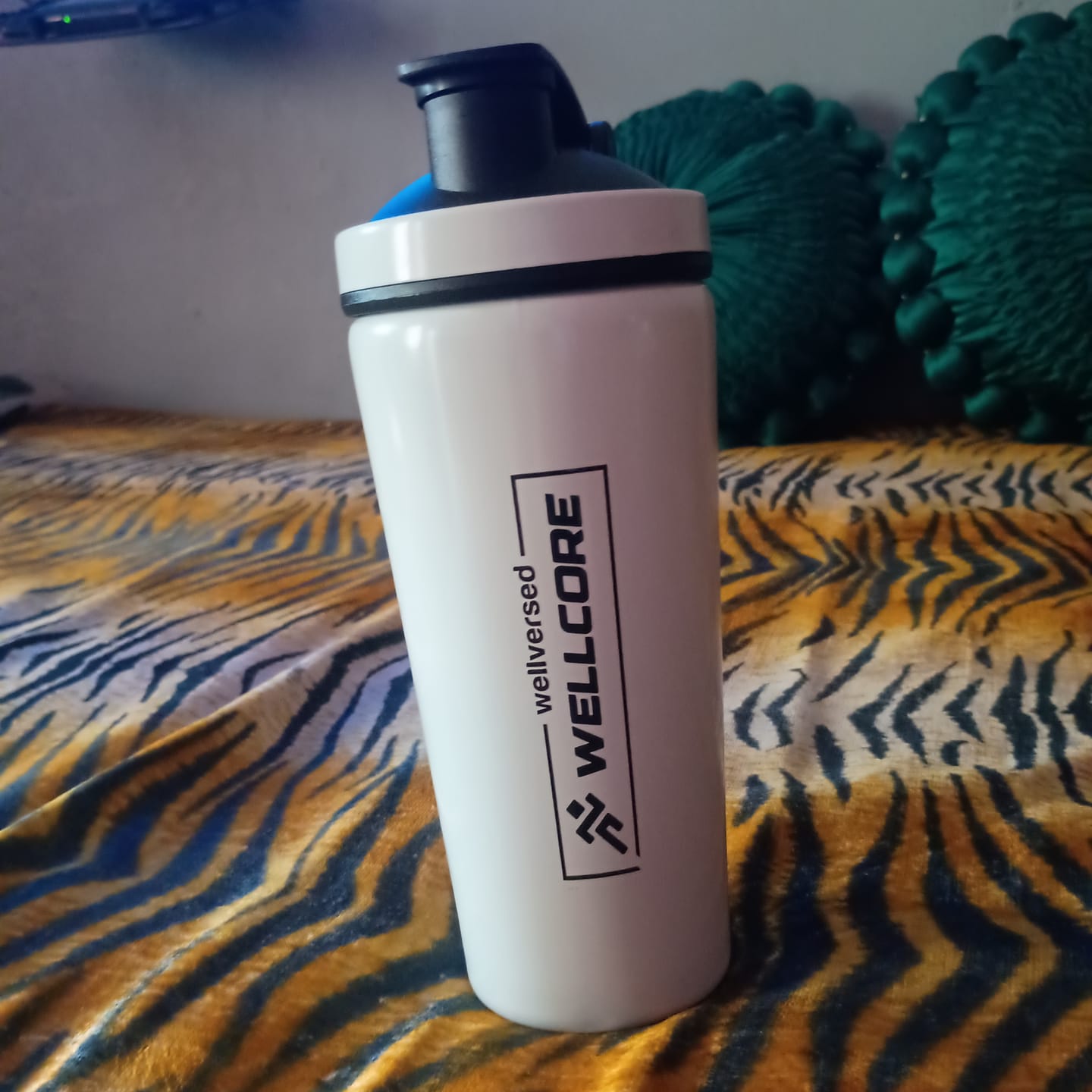 Customer photo review of Wellcore - Micronised Creatine Monohydrate (83 Servings, Unflavoured) + Premium Steel Shaker