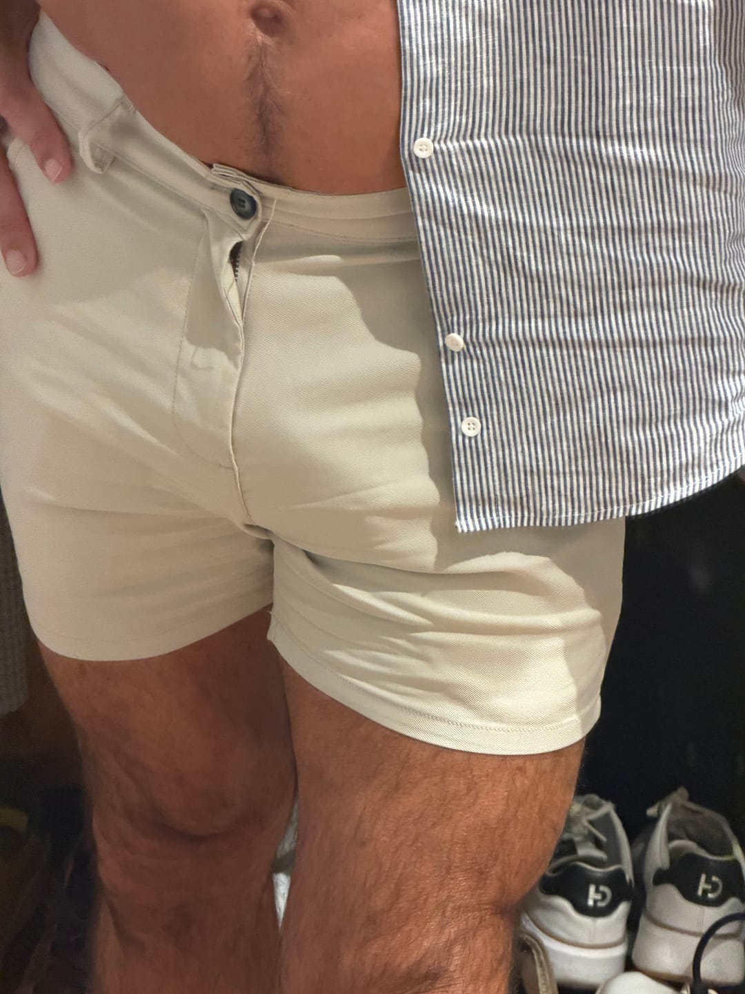 Customer photo review of Ultra-Stretch 5" Chino Shorts - Cream