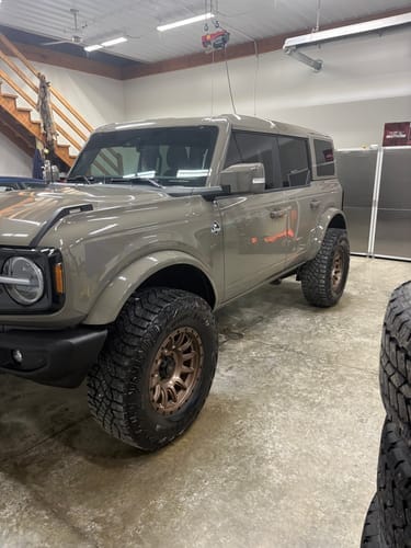 Customer photo review of Rough Country 2 Inch Loaded Strut Lift Kit | Ford Bronco 4WD (2021-2026)