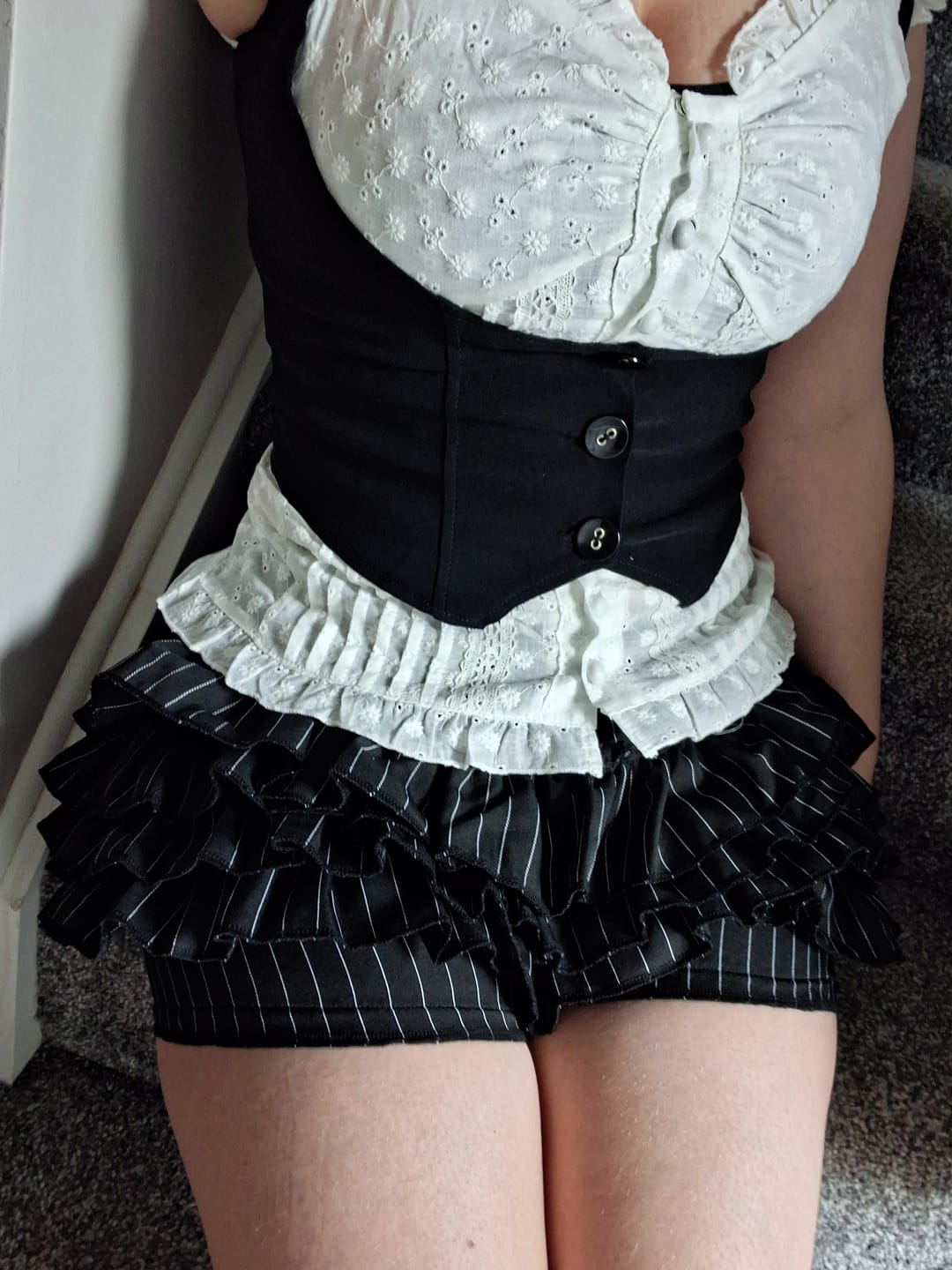 Customer photo review of Artemis Grunge Stripes Puffy Mini Skort 2.0
