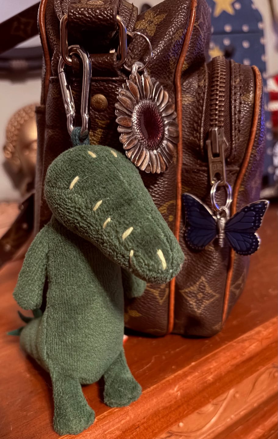 Customer photo review of KEY CHARM - TONY, THE CROCODILE