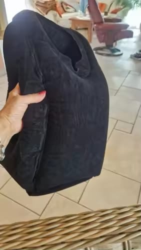 Customer photo review of NapGo™ Inflatable Travel Pillow