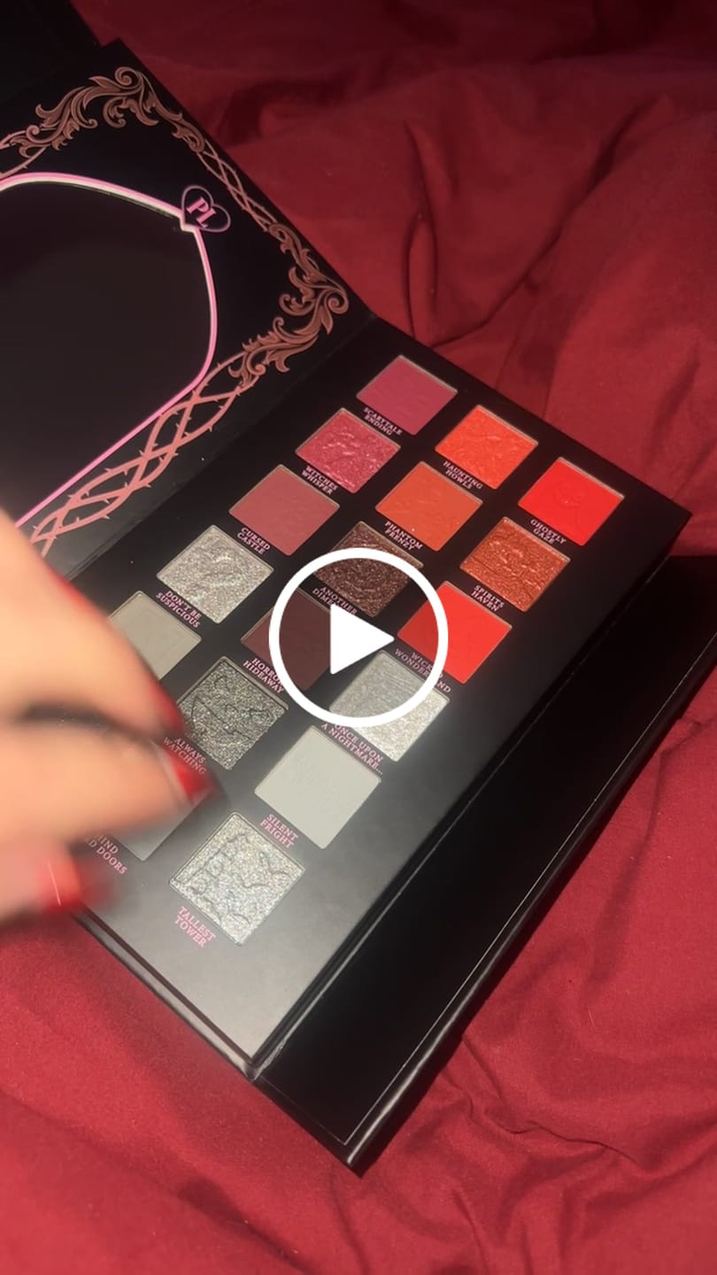 Customer video review of Scary Tale Ending Halloween Eyeshadow Palette