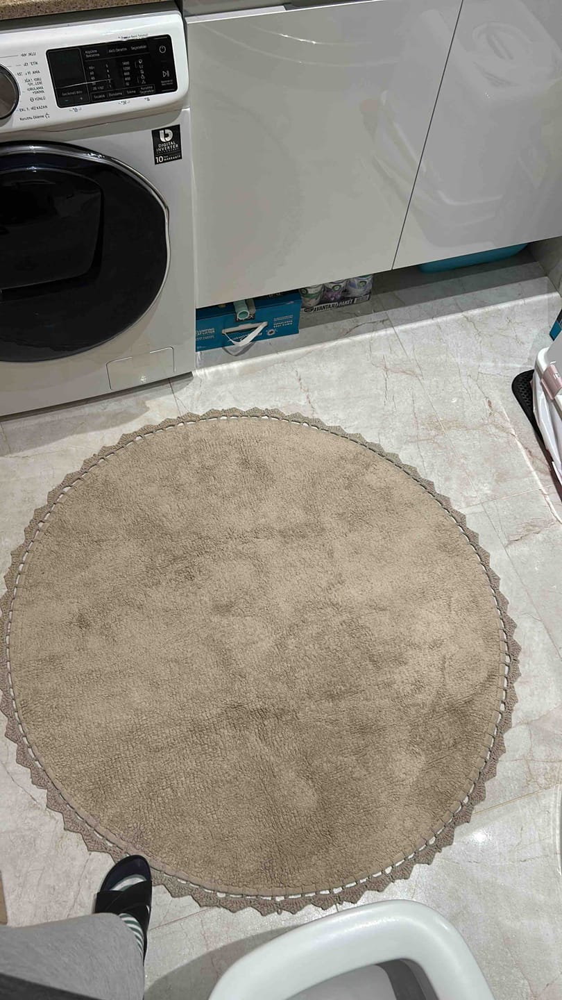 Customer photo review of Lowie Yuvarlak Banyo Paspası %100 Pamuk 100x100 Ekru