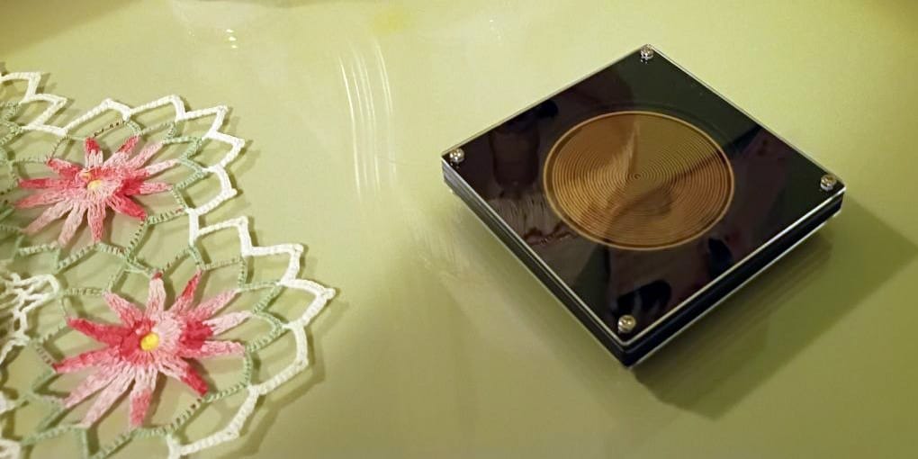 Customer photo review of Schumann Wave 7.83 Hz Generator