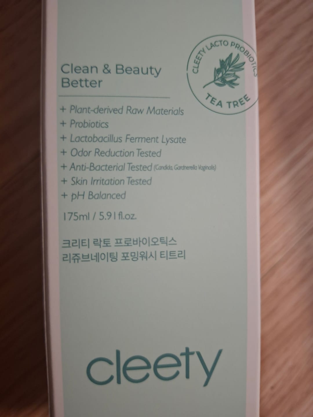 Customer photo review of cleety Lacto Probiotics Rejuvenating Foaming Wash Tea Tree 175ml