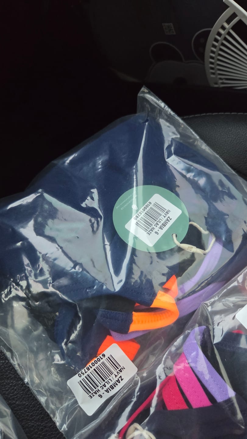 Customer photo review of ZAMBIA ONE PIECE - Acai|Tart