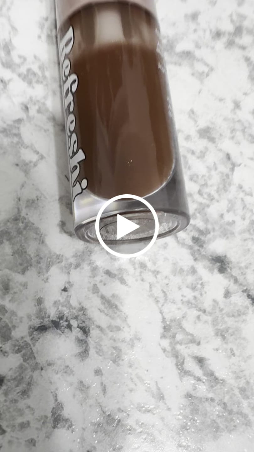 Customer video review of Tiramisu Lip Oil