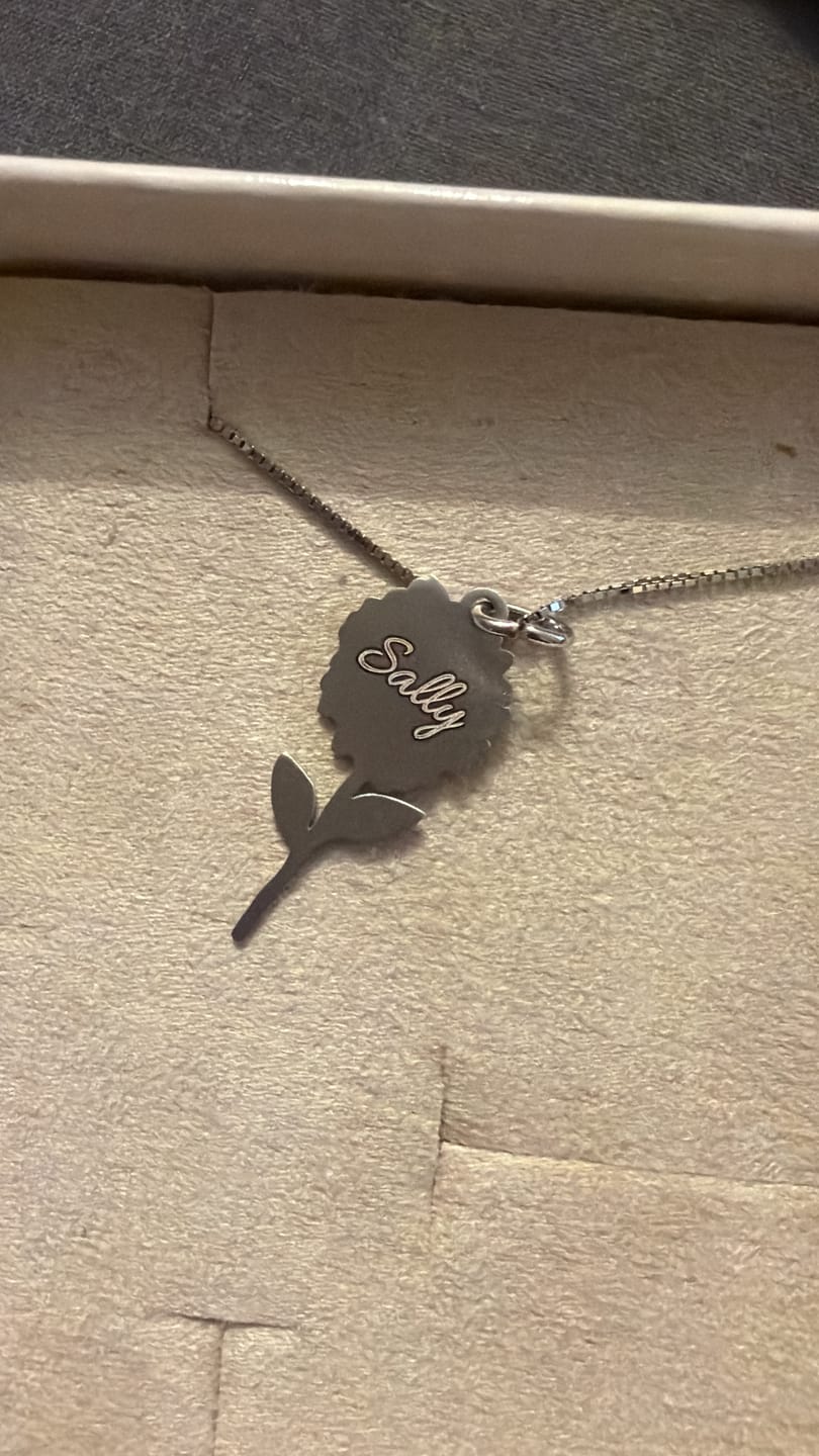 Customer photo review of Collana Girasole