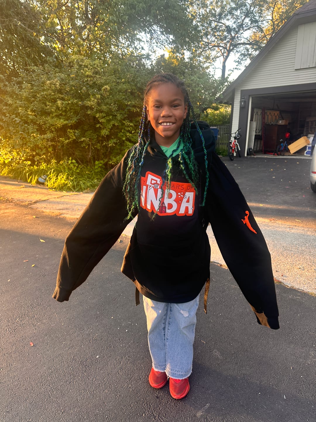 Customer photo review of W Thirty Hoodie