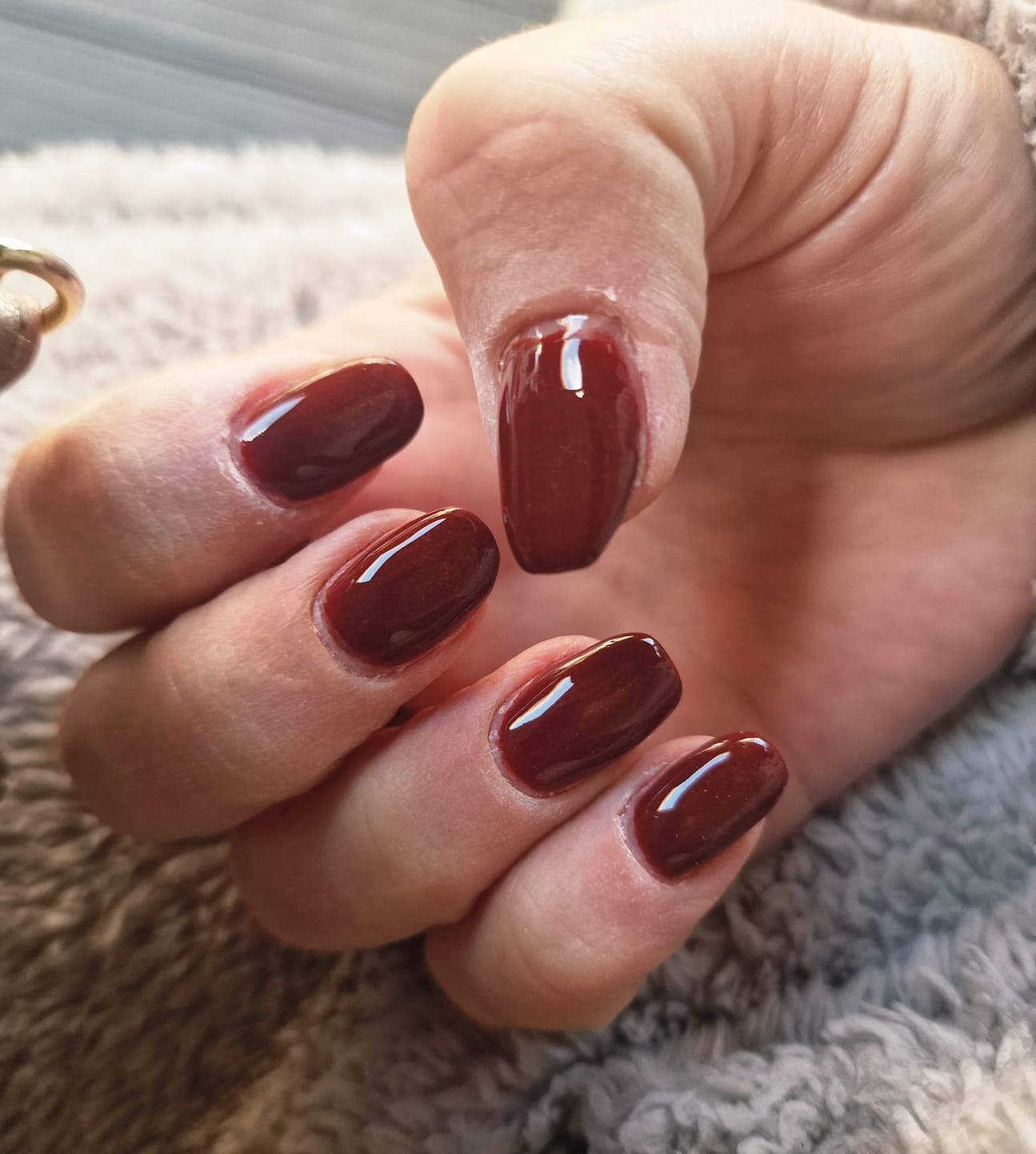 Customer photo review of Bordeaux Red Dipping Powder