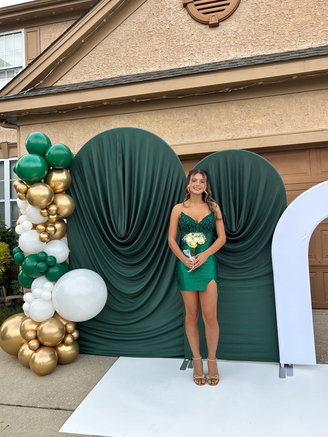 Customer photo review of Aluminum Alloy Chiara Arch Backdrop Wall Stand And Cover Set For Baby Shower Birthday Wedding Party Decoration