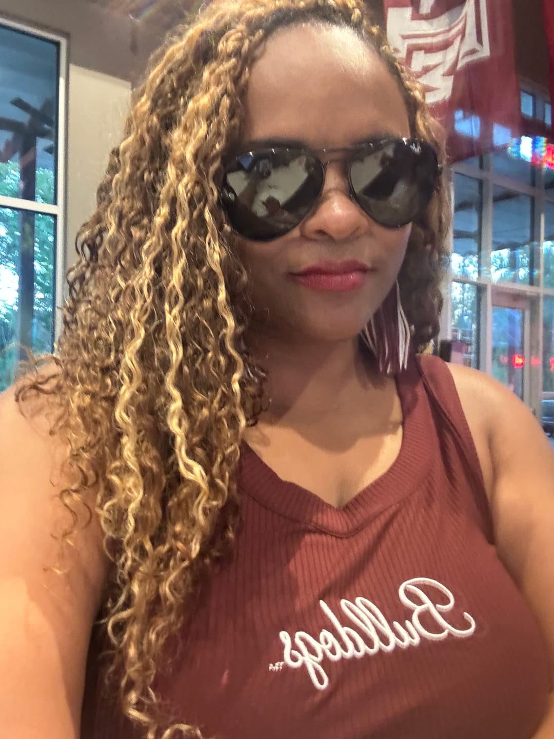 Customer photo review of Wavymy Honey Blonde Highlight Burmese Curly Feather Crochet Hair Miracle Knots Human Hair Extension