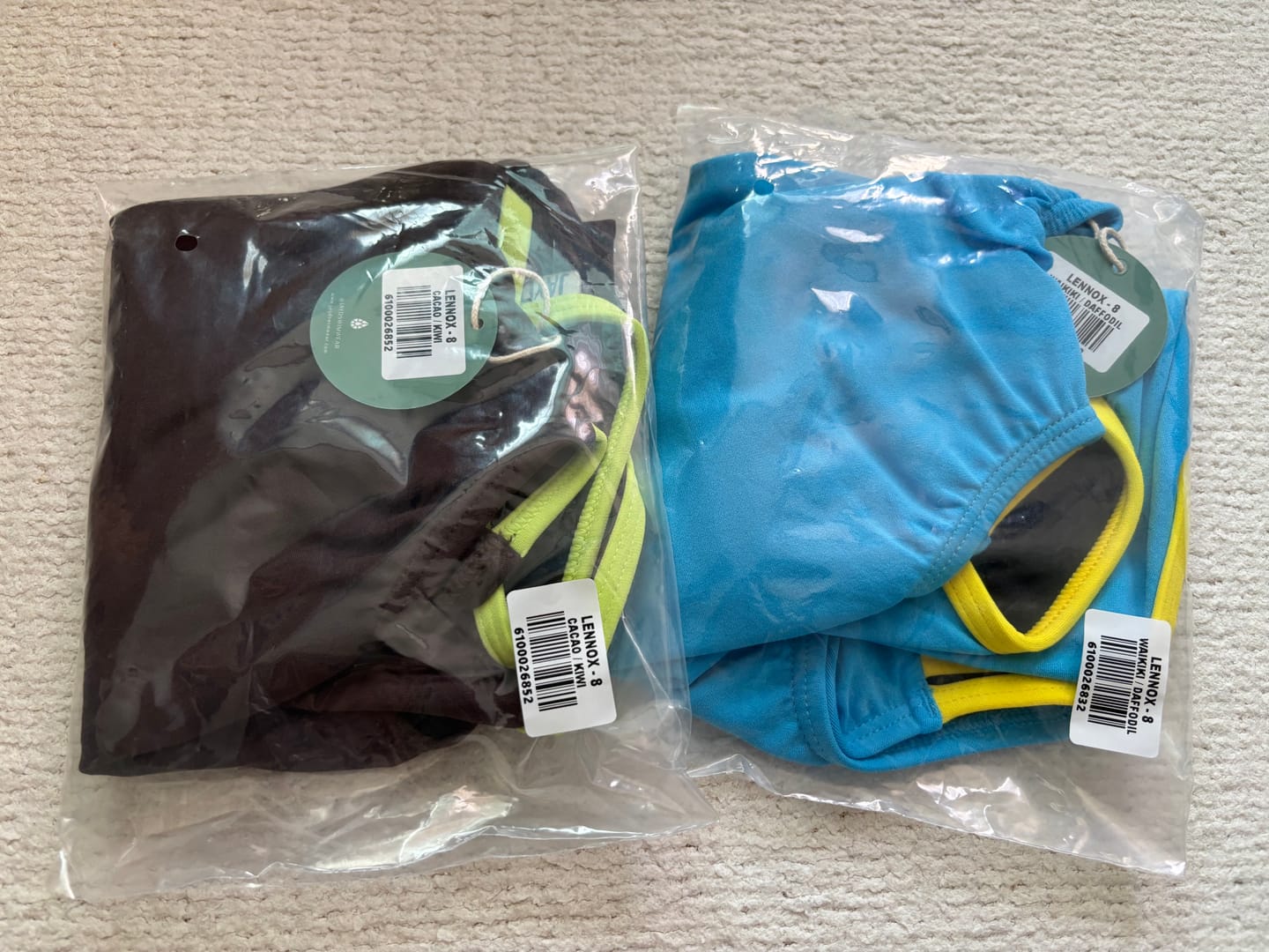 Customer photo review of LENNOX ONE PIECE - Waikiki|Daffodil