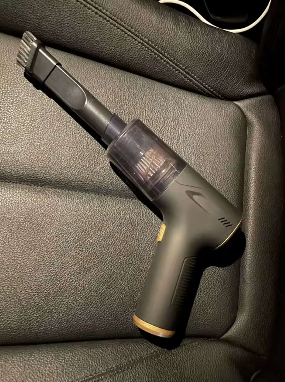 Customer photo review of Nuveo - 2-in-1 Compact Car Vacuum & Blower
