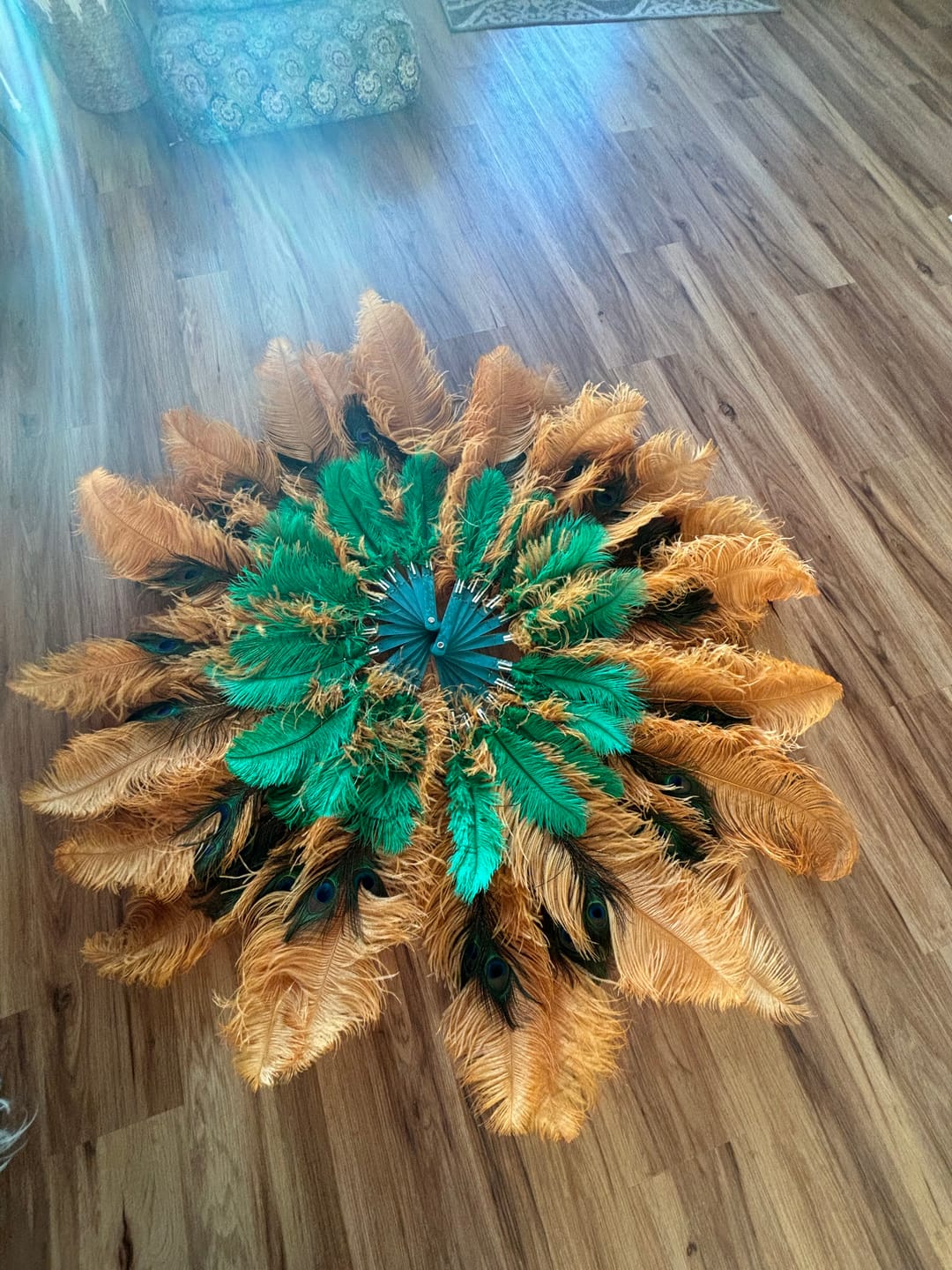 Customer photo review of Ostrich Plumes – The ultimate choice for designers and performers