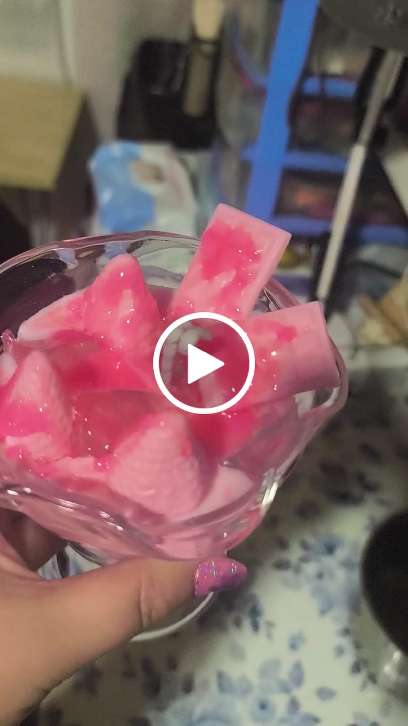 Customer video review of Fragancia FRESA & NATA