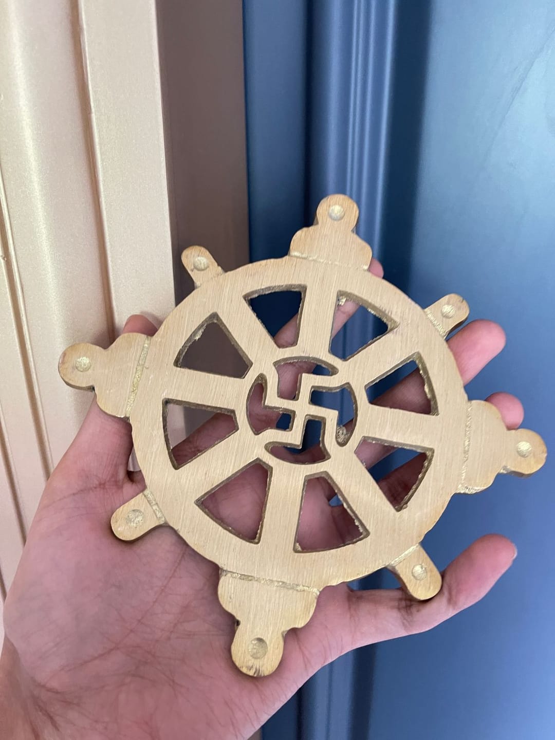 Customer photo review of Brass Chakra Satiya Helix – Vastu Remedy for West Direction Correction | Energy Balance Support | 4.5 Inch