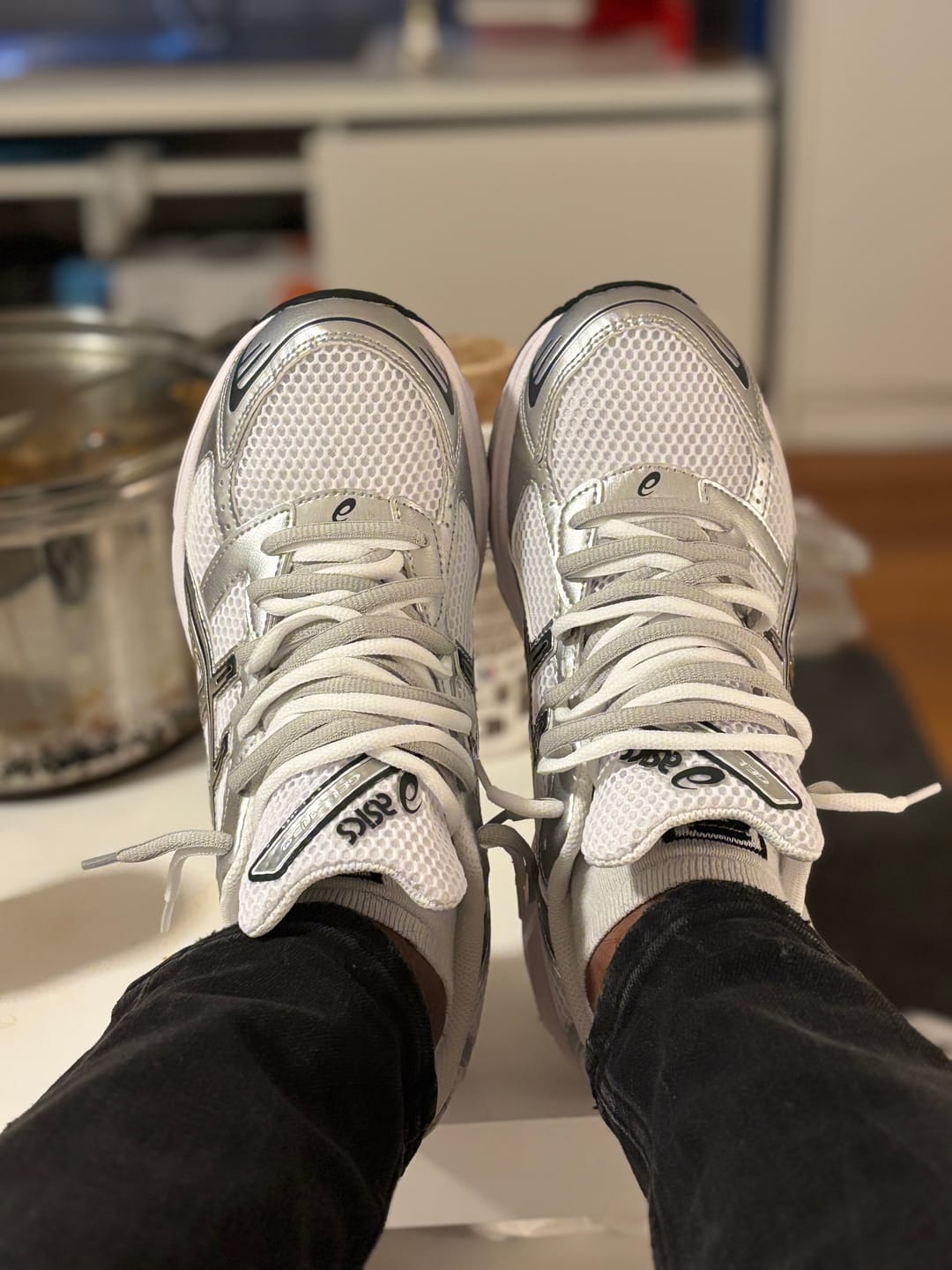 Customer photo review of GEL-1130 Pure Silver - Double Laces
