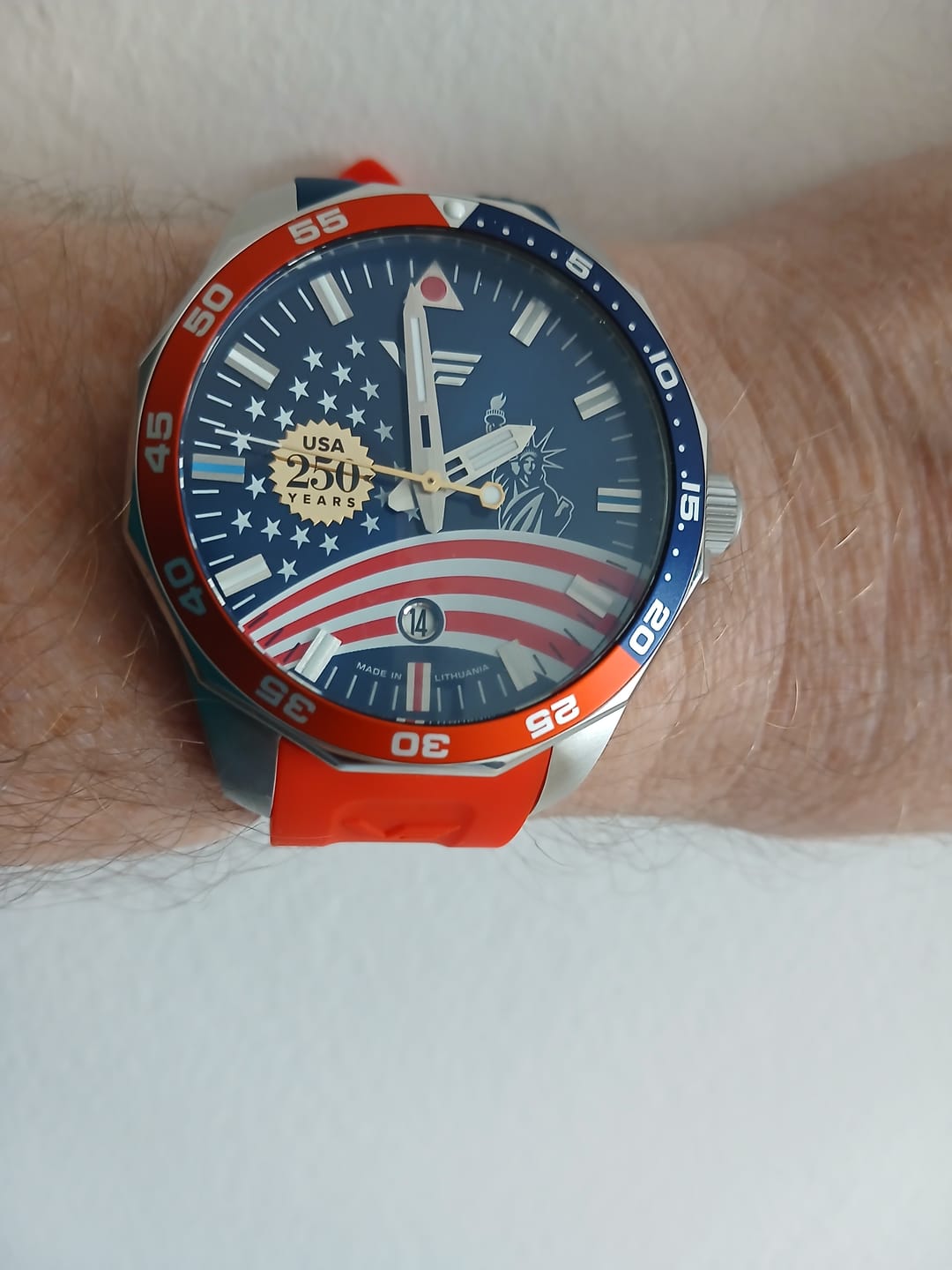 Customer photo review of PRE-ORDER: USA 250 YEARS EDITION NH35-225AS22 (2 - 3 week despatch)